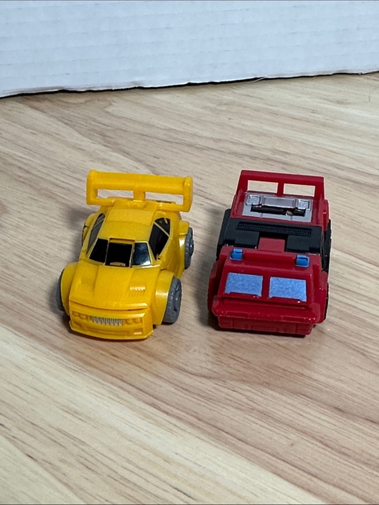 Hasbro Other - 2011 Bot Shots Autobots Bumblebee 🐝 and Sentinal Prime